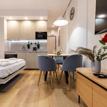 Motlawa Comfort By Bookinghost